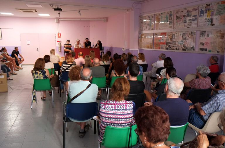 Asamblea contra del aparcamiento regulado